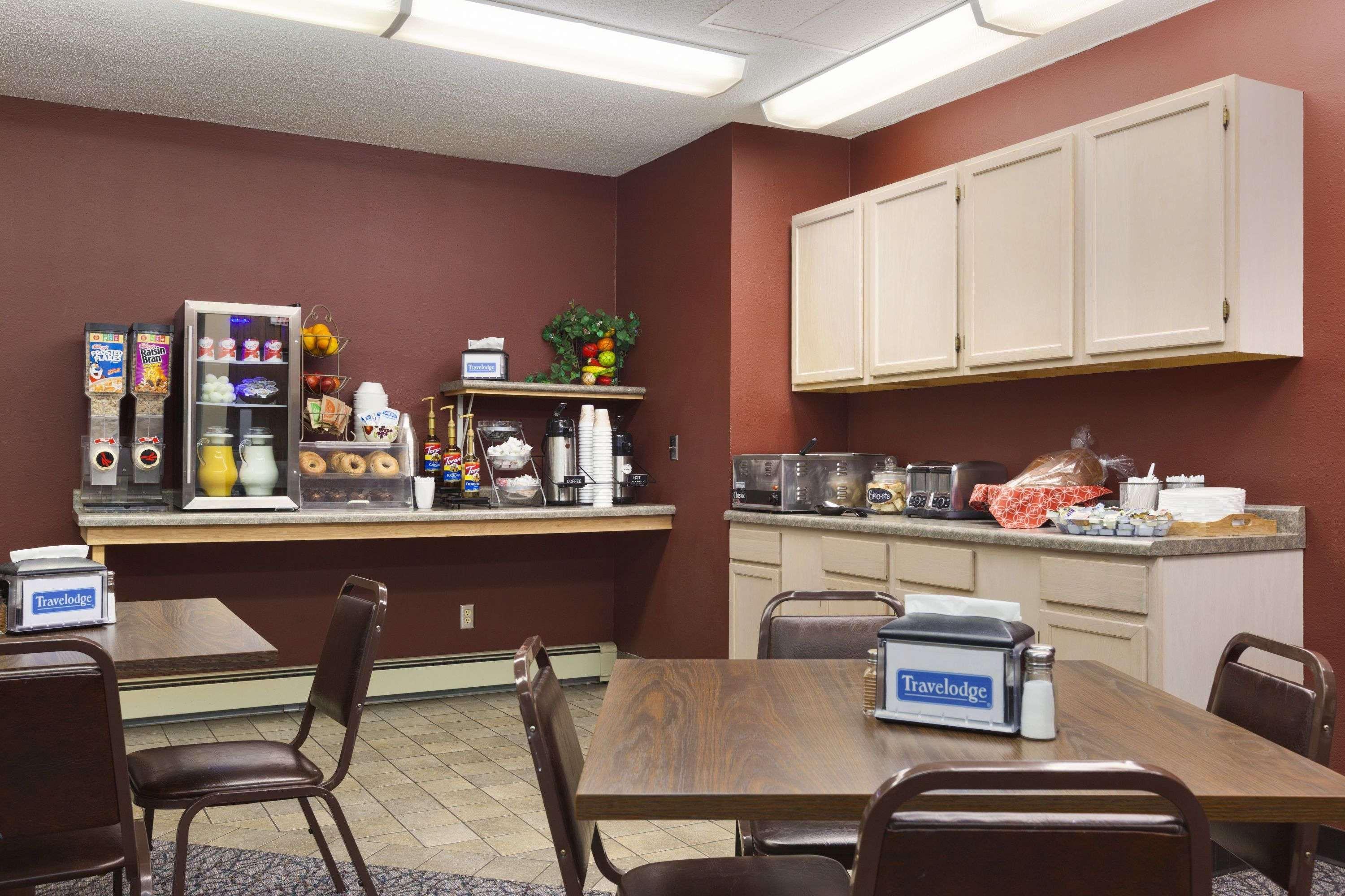 Travelodge By Wyndham Of St Cloud Hotel Saint Cloud